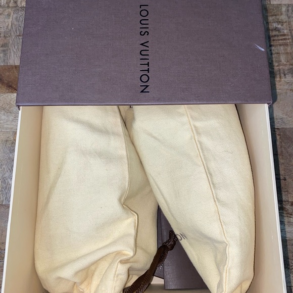 GENTLY USED Louis Vuitton Slalom Sneaker Men’s - Picture 12 of 16